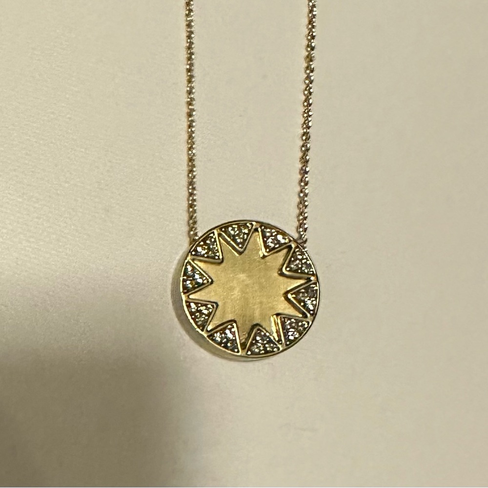 House of Harlow necklace